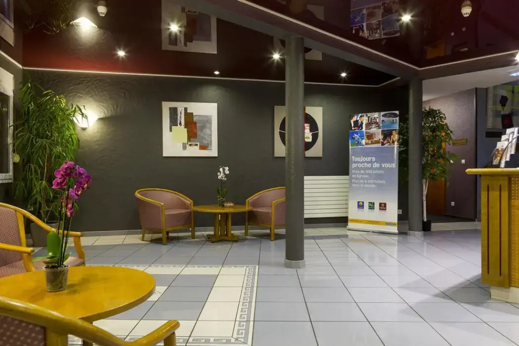 Comfort Hotel Paray Le Monial 5