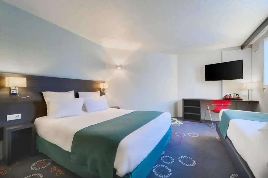 Comfort Hotel Lille Europe 8