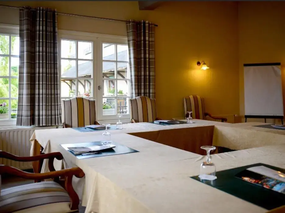 Hotel du Commerce 4