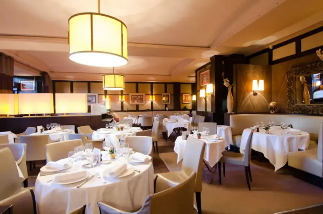 Chez Françoise 6