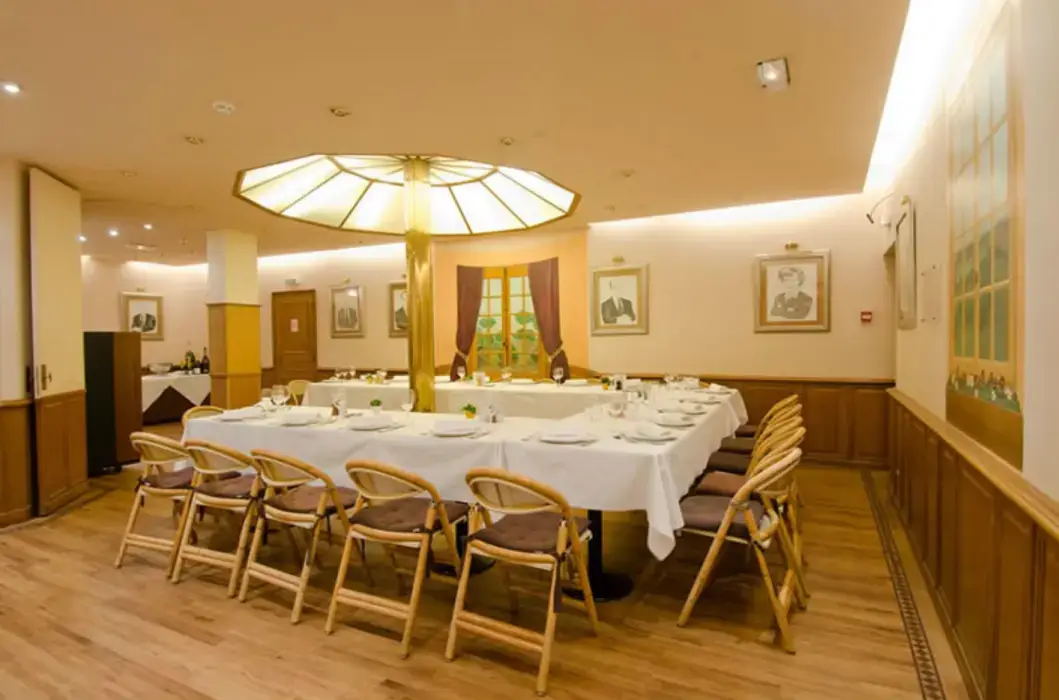 Chez Françoise 7