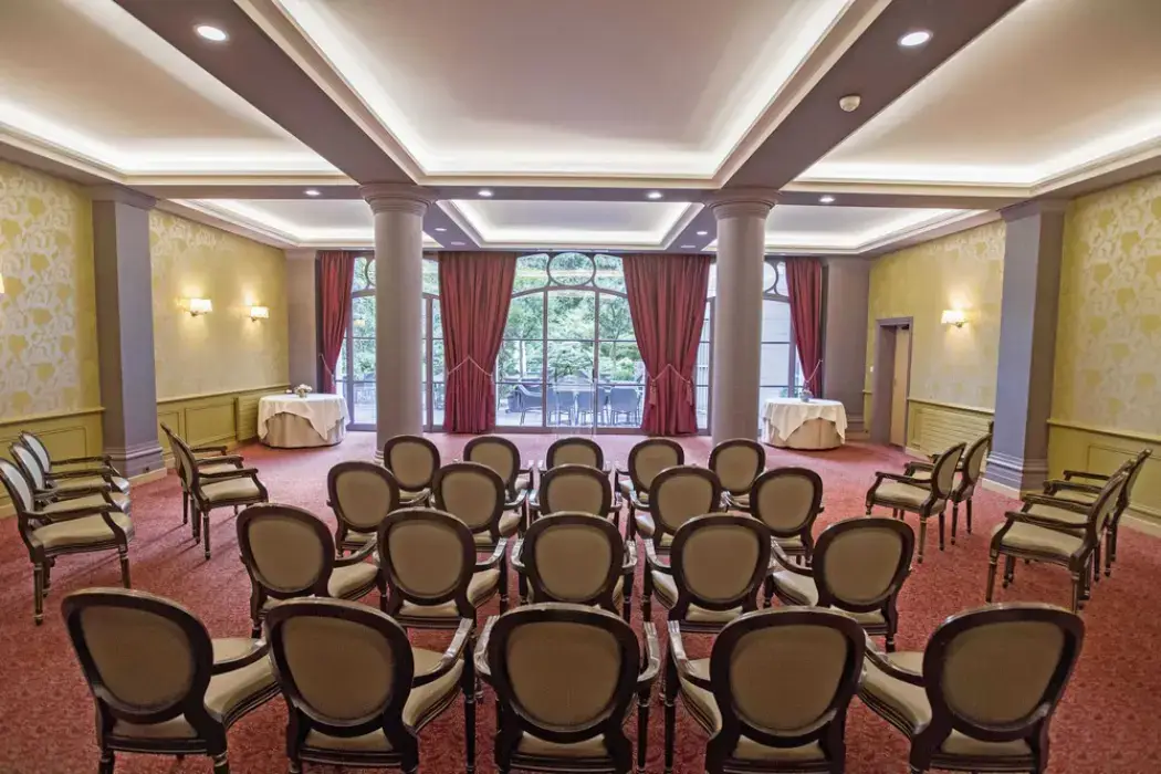 Les Salons de L'Hotel des Arts et Métiers 4