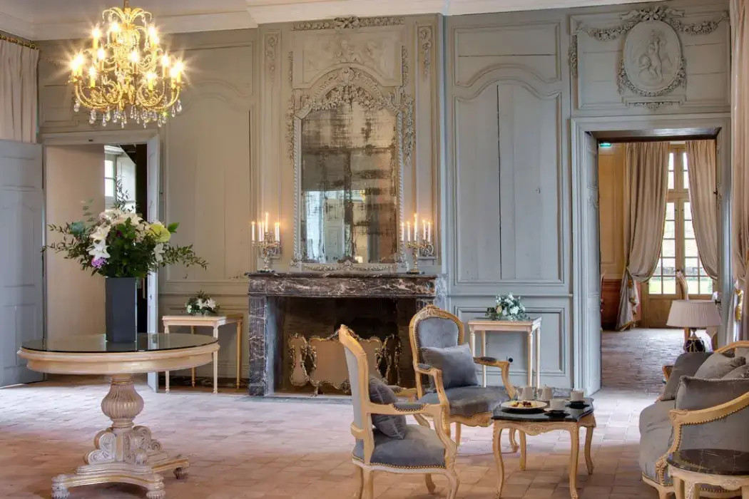 Château de la Perriere 4