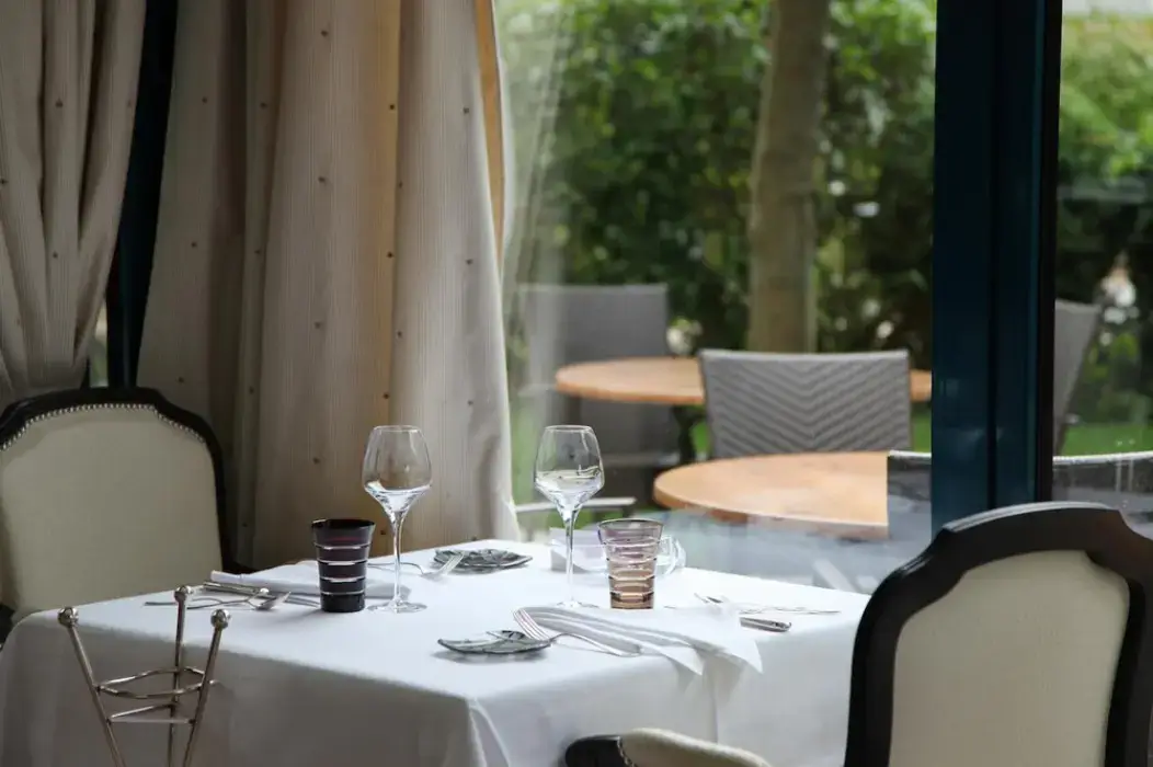 Hôtel Restaurant Le Relais de la Poste 7