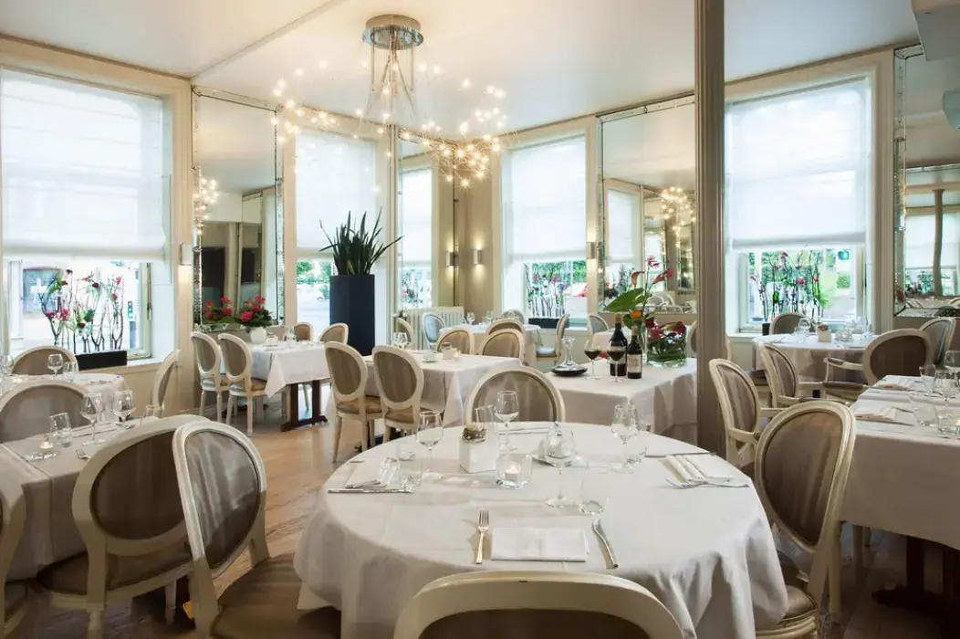 Hôtel Restaurant Les Capucins 4