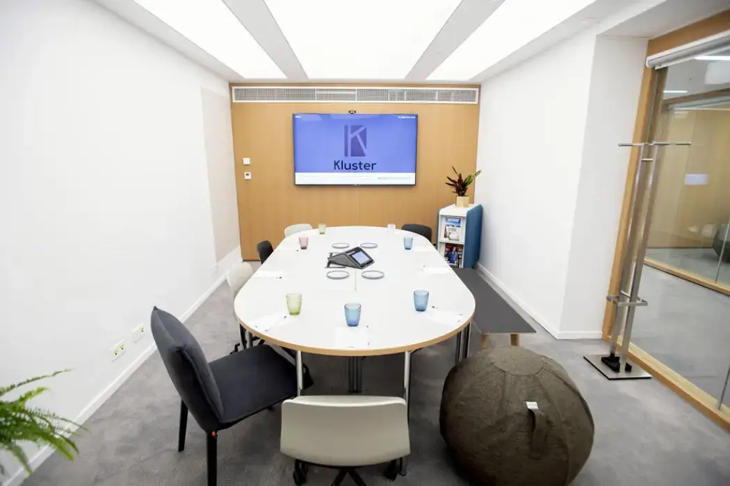 LAHO Business Center 10