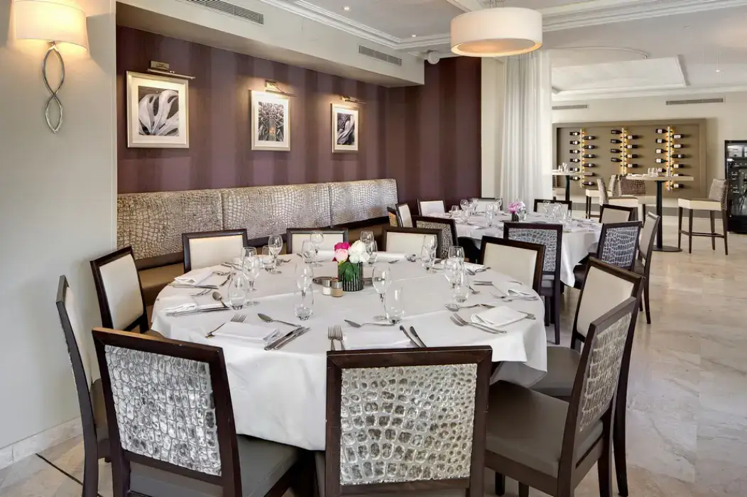 Hotel  et Résidence Les Strelitzias 17