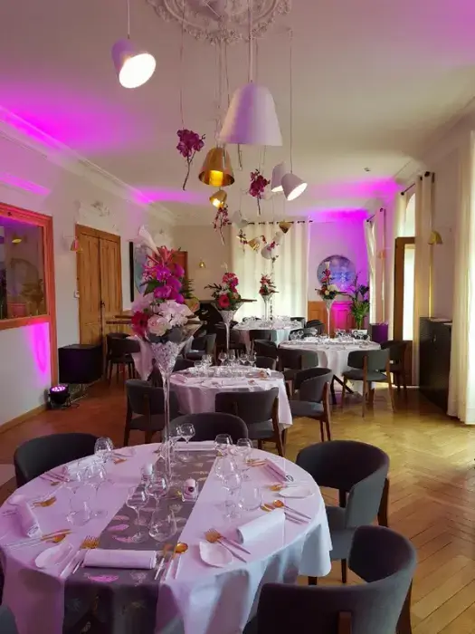 Hotel Restaurant Eclosion 7
