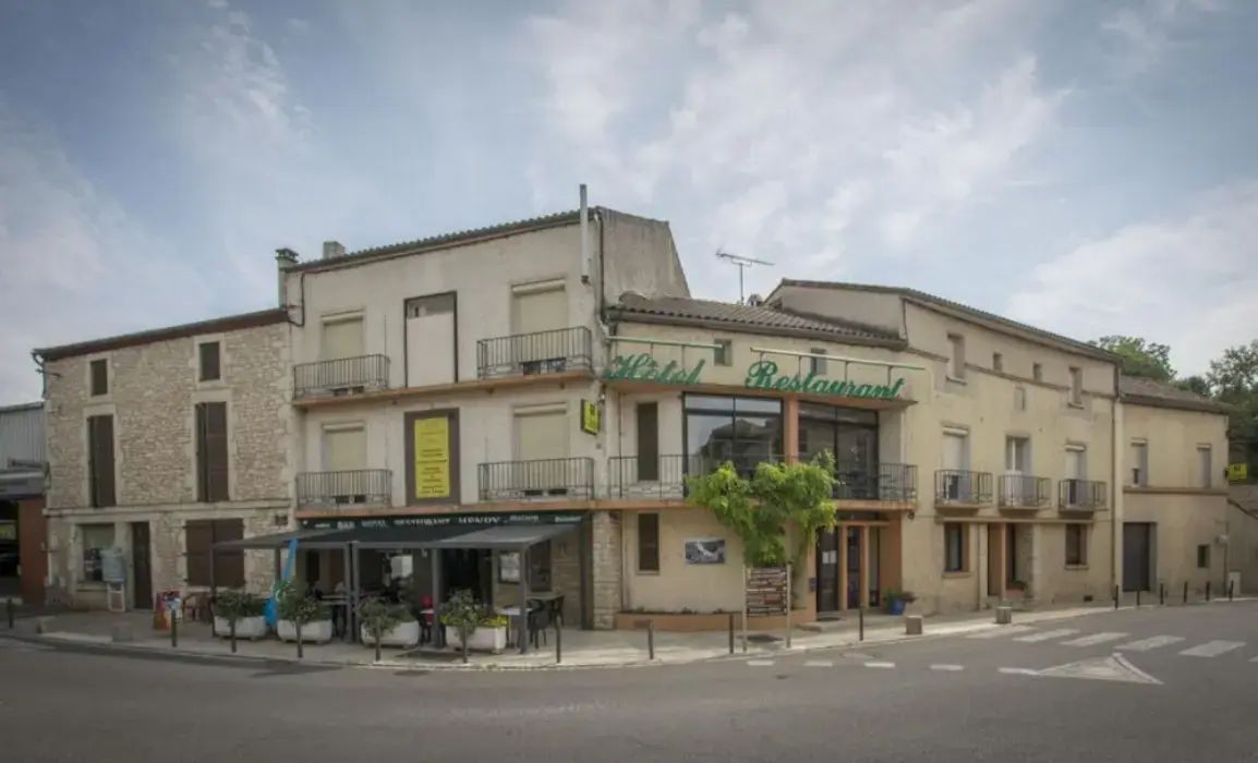 Hôtel Restaurant Henry II