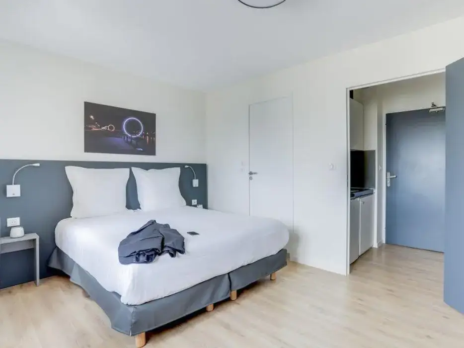 Cerise Hôtel Nantes la Beaujoire 7