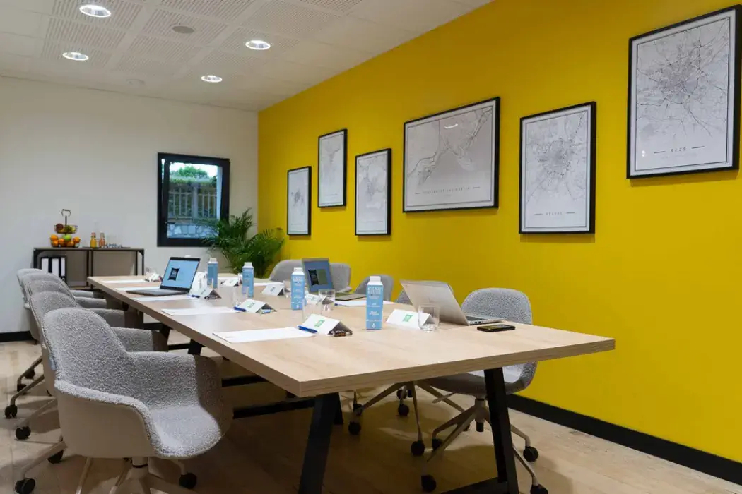 Ibis Styles Dreux Centre Gare 2