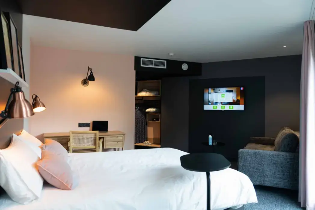Ibis Styles Dreux Centre Gare 9