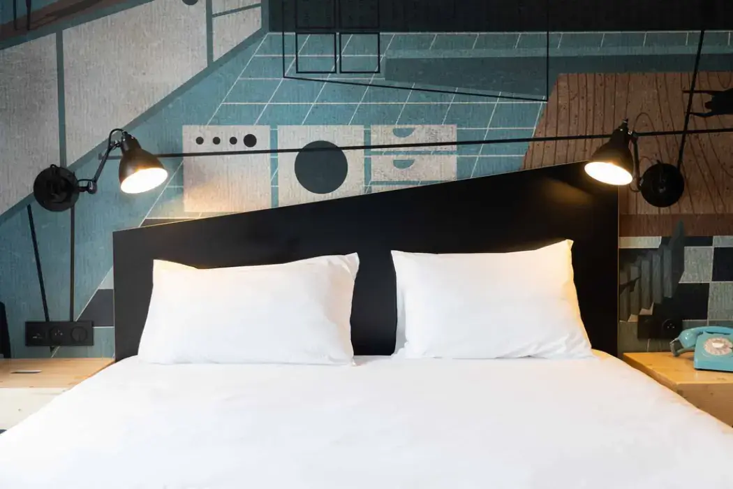 Ibis Styles Dreux Centre Gare 12