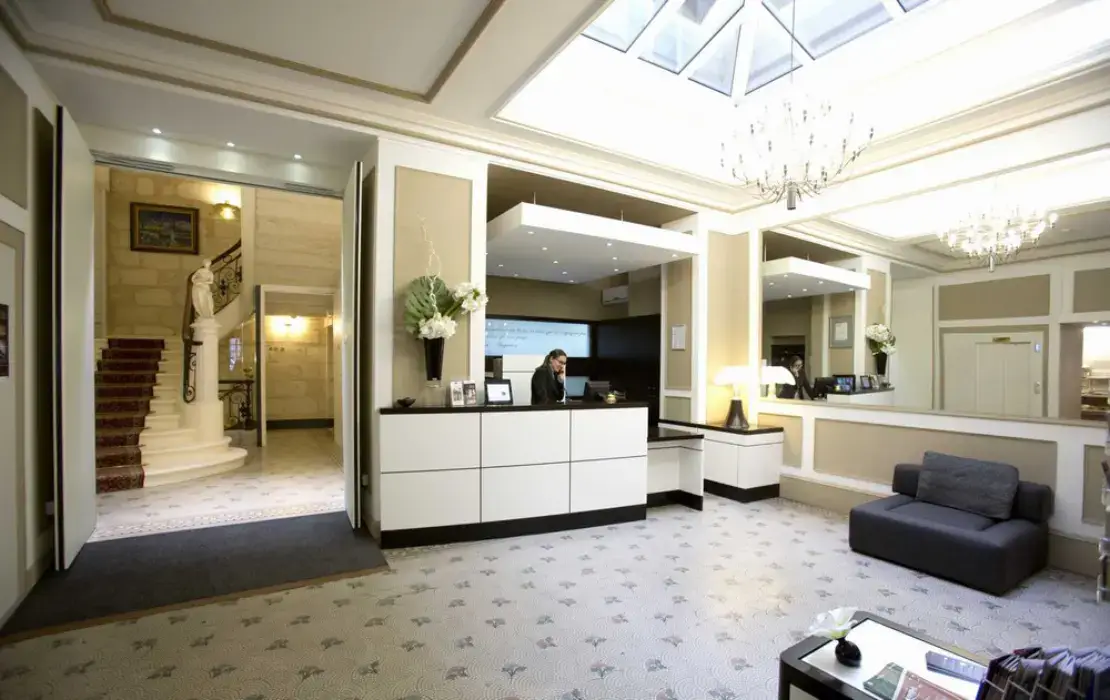 Best Western Grand Hôtel Français 5
