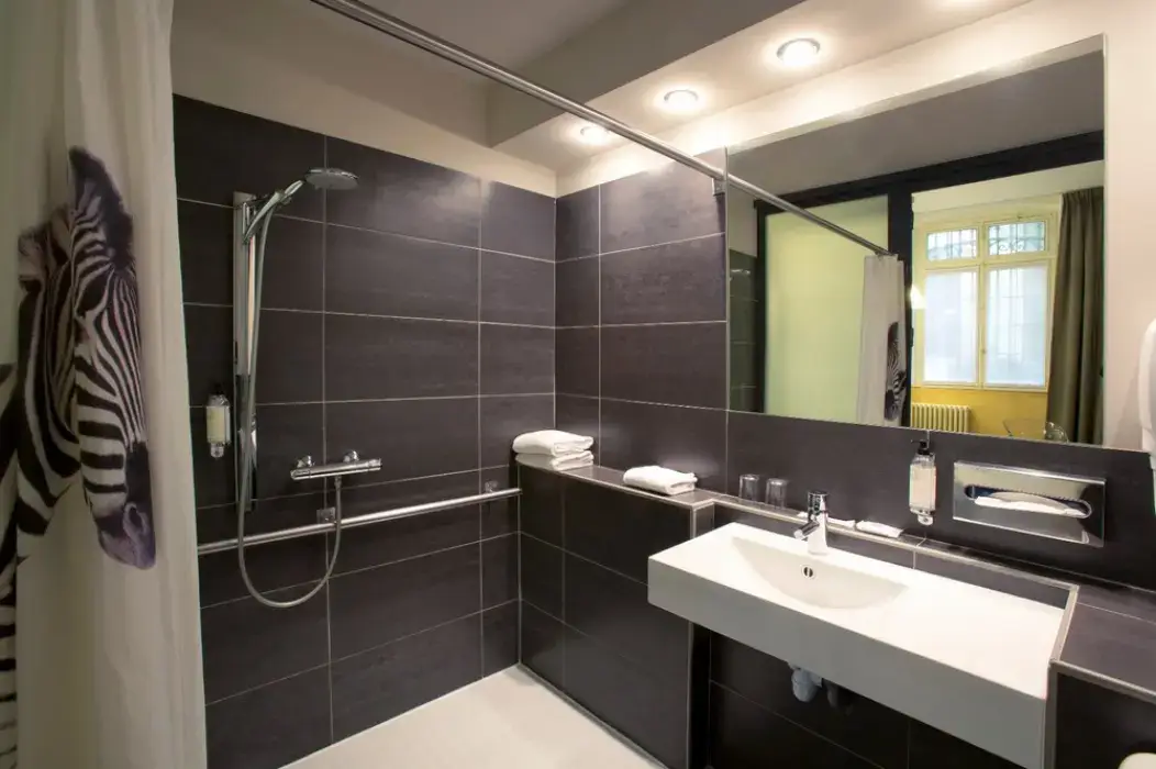 Best Western Grand Hôtel Français 10