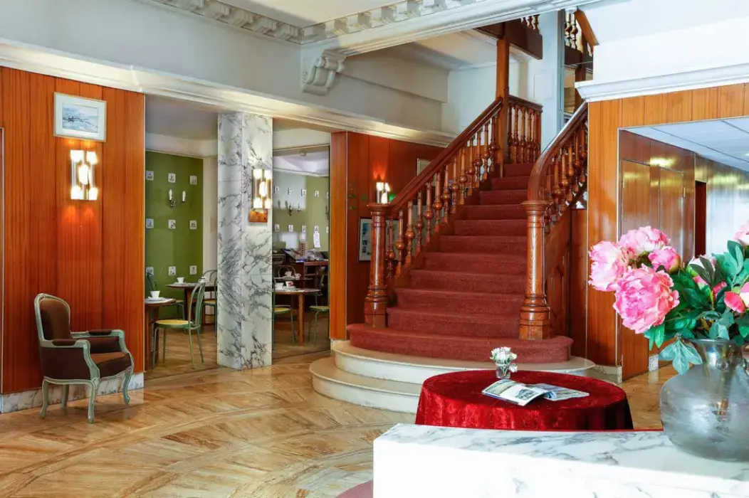 Grand Hôtel de L'Univers Amiens 6