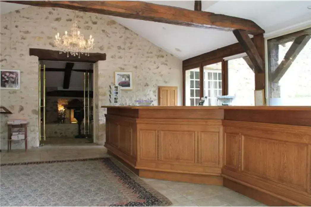 Chateau Perigny 11