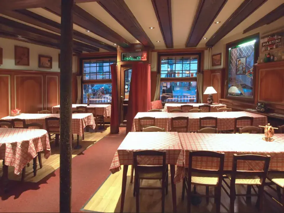 Hotel Restaurant Au Cerf D'Or 4