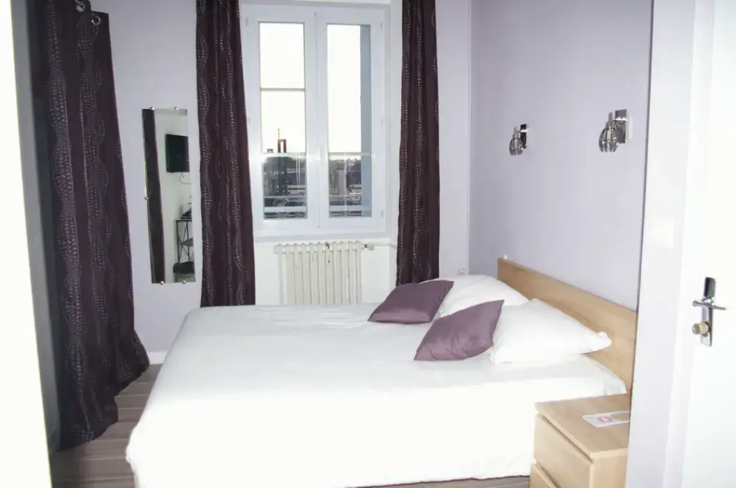 Queen Serenity Hotel 3