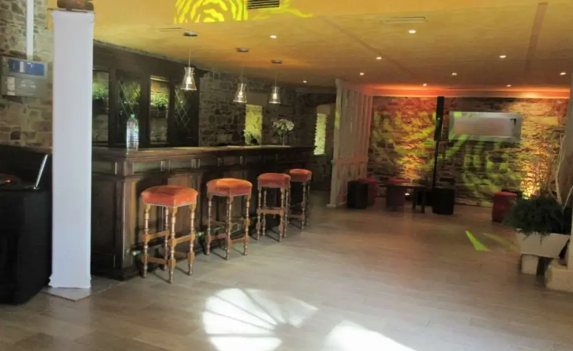 Le Moulin De Bully 7