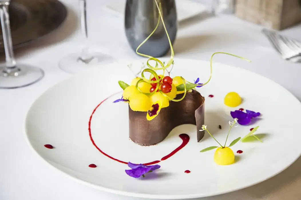 Le Manoir Restaurant 5