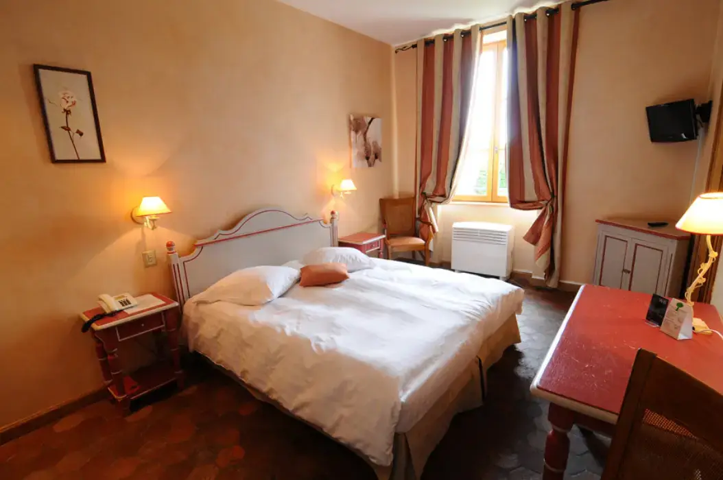 Hostellerie de la Tour d'Auxois 8