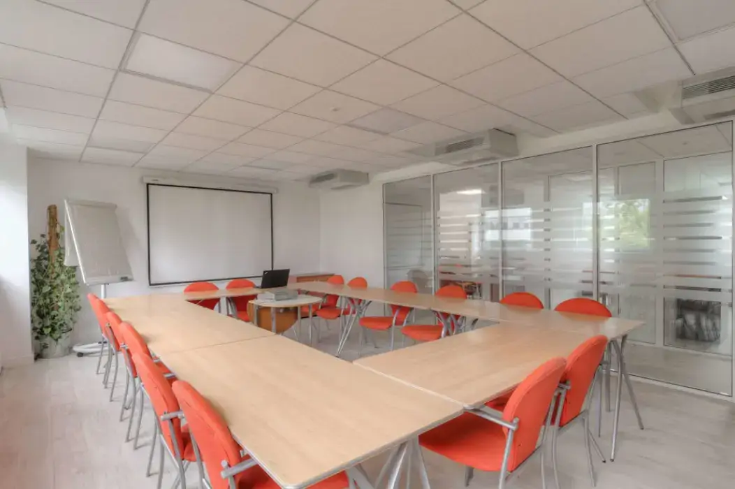 Centre d'Affaires Berthelot 2