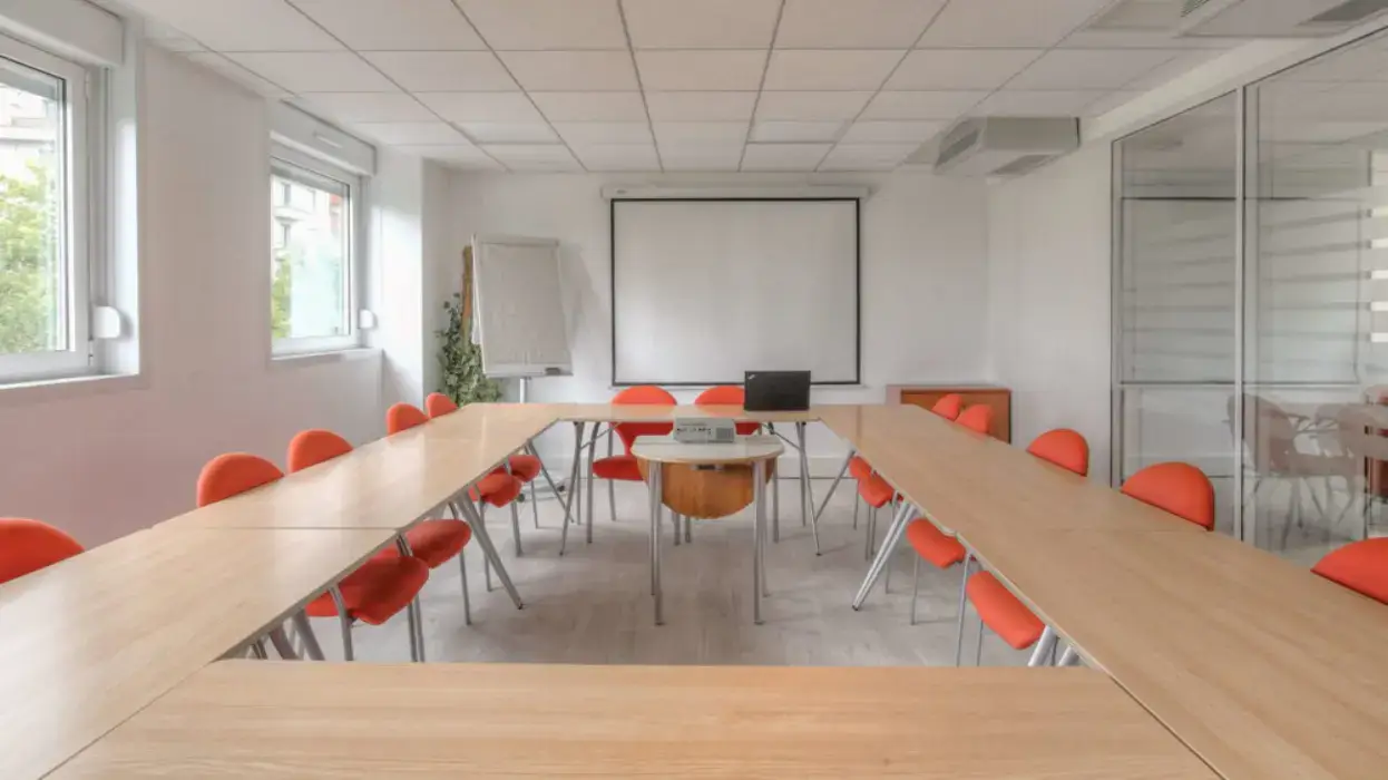 Centre d'Affaires Berthelot 5