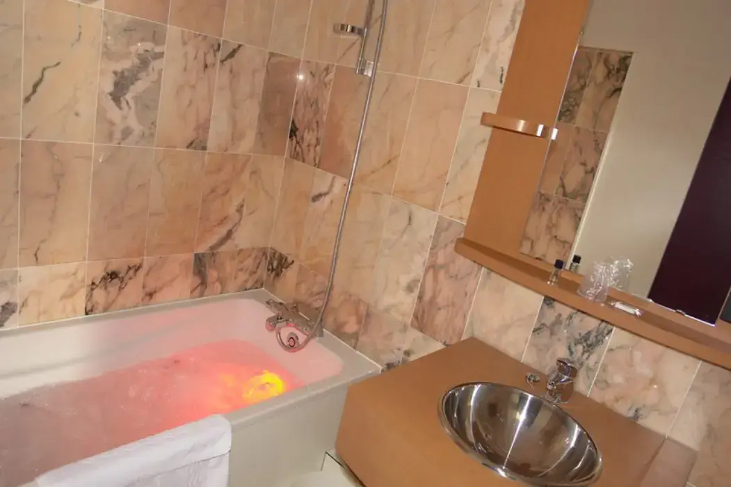 BRIT HOTEL Rennes, Le Castel 6