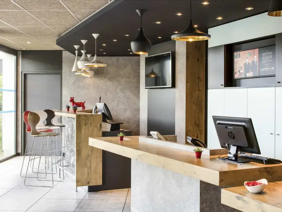 Ibis Montceau-les-Mines 4