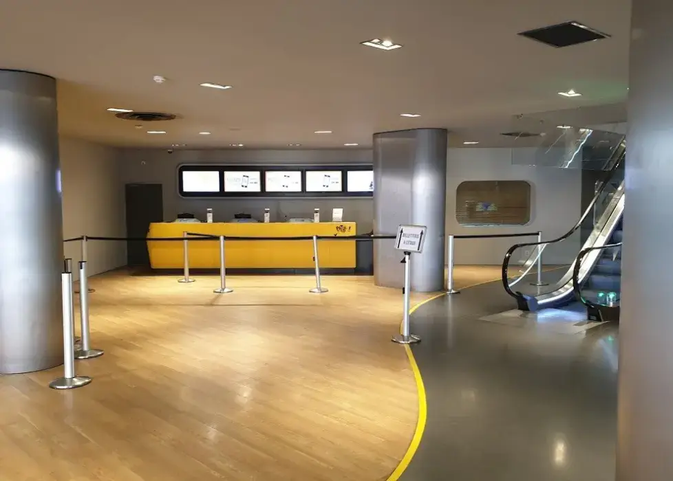 Pathé Belle Epine 3