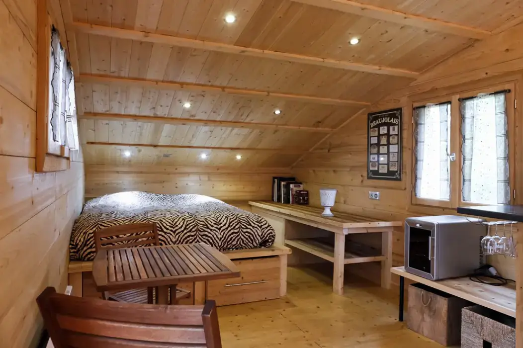Camping des Portes du Beaujolais 4