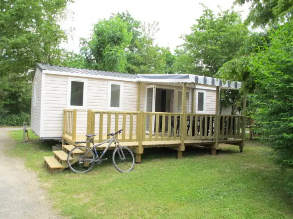Camping des Portes du Beaujolais 15
