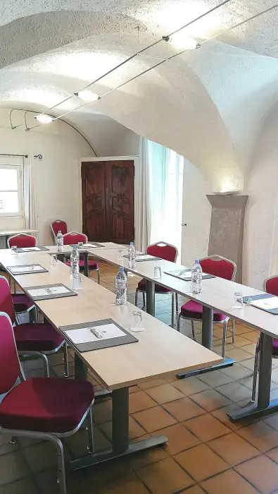 Hostellerie Berard 10
