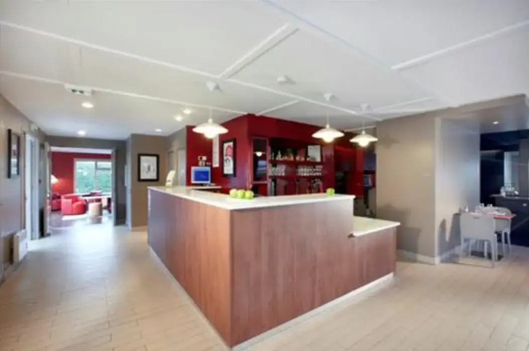 Campanile Montargis - Amilly 5
