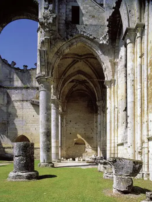 Abbaye de Longpont 10