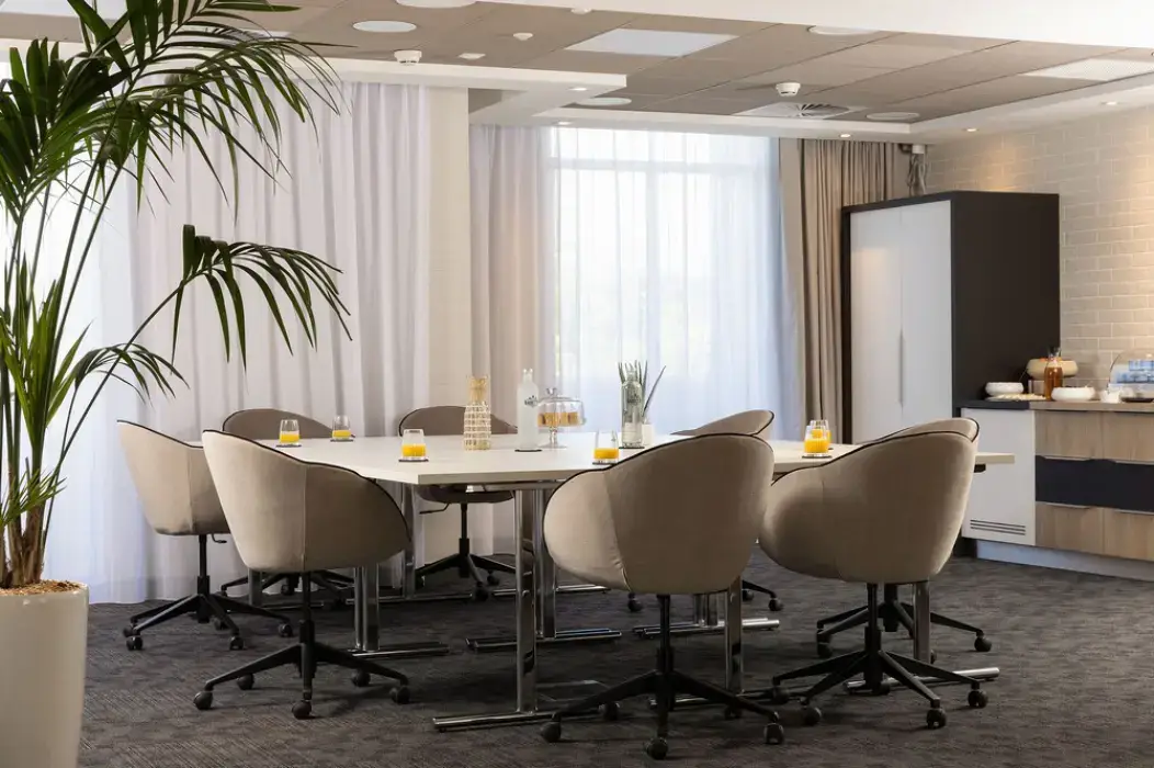 Hilton Garden Inn et Hampton by Hilton Tours Centre 12