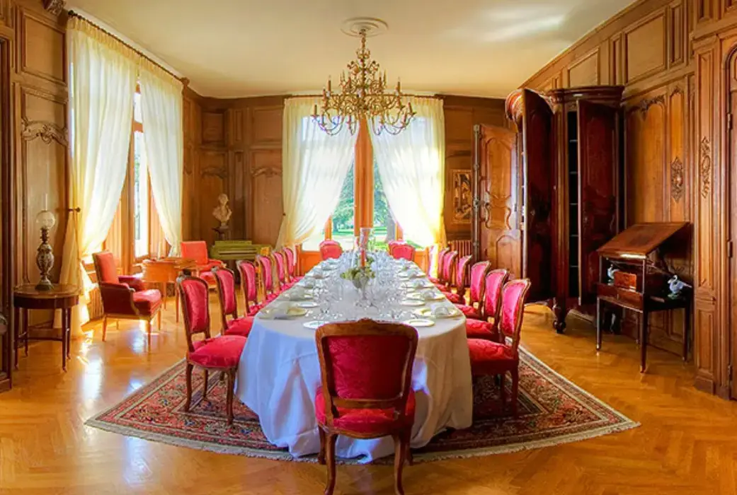 Château du Pape Clément 5