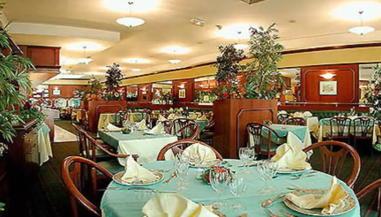 Euro Hôtel Paris Saint Denis 4