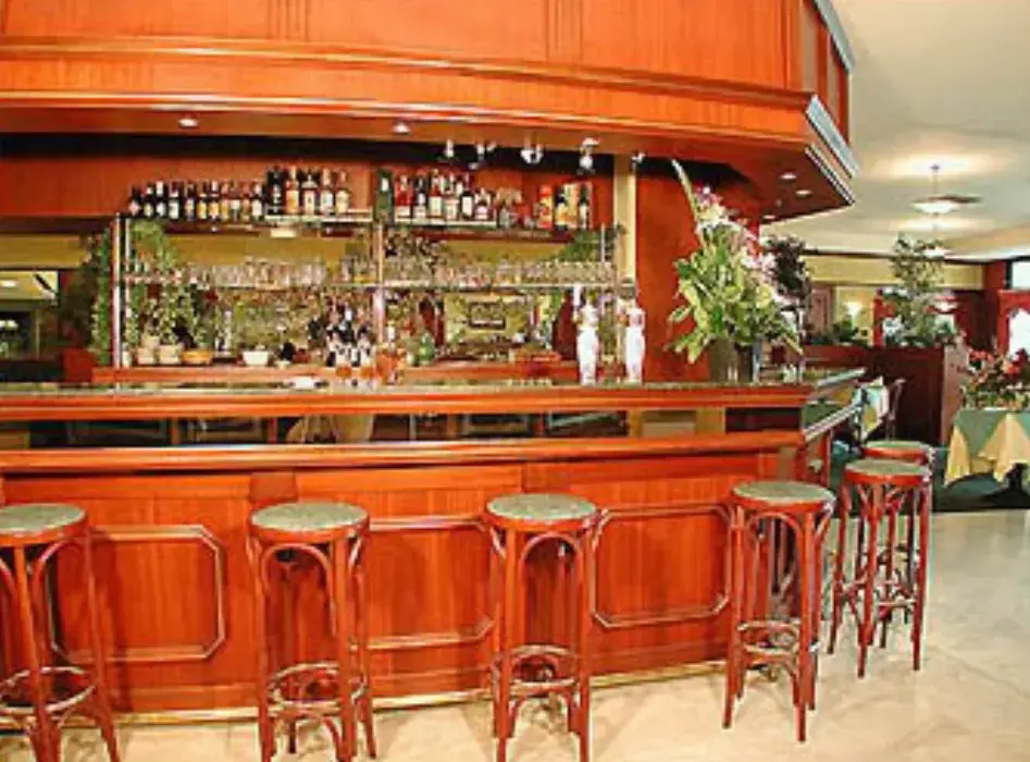 Euro Hôtel Paris Saint Denis 6