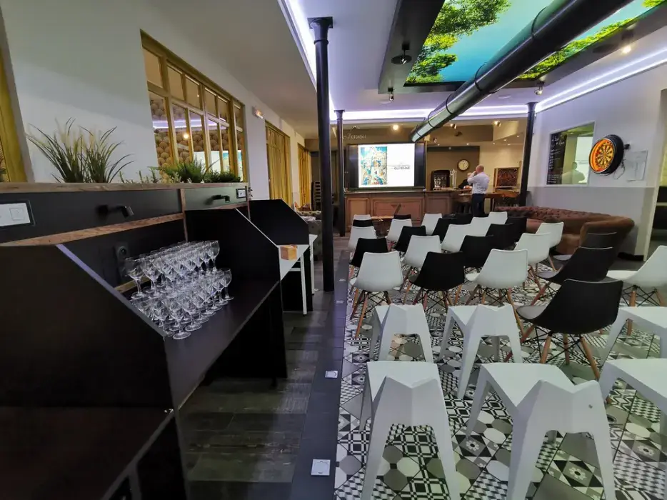 Seven Coworking 3