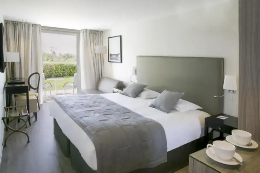 Best Western Premier Santa Maria 2