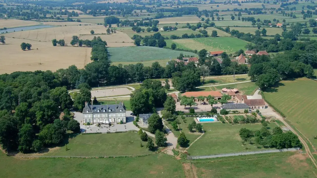 Château d'Ygrande 16