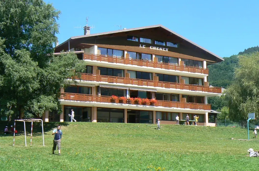 Le Chenex 9