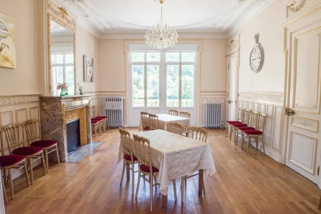 Le Clos Belle Rose 3