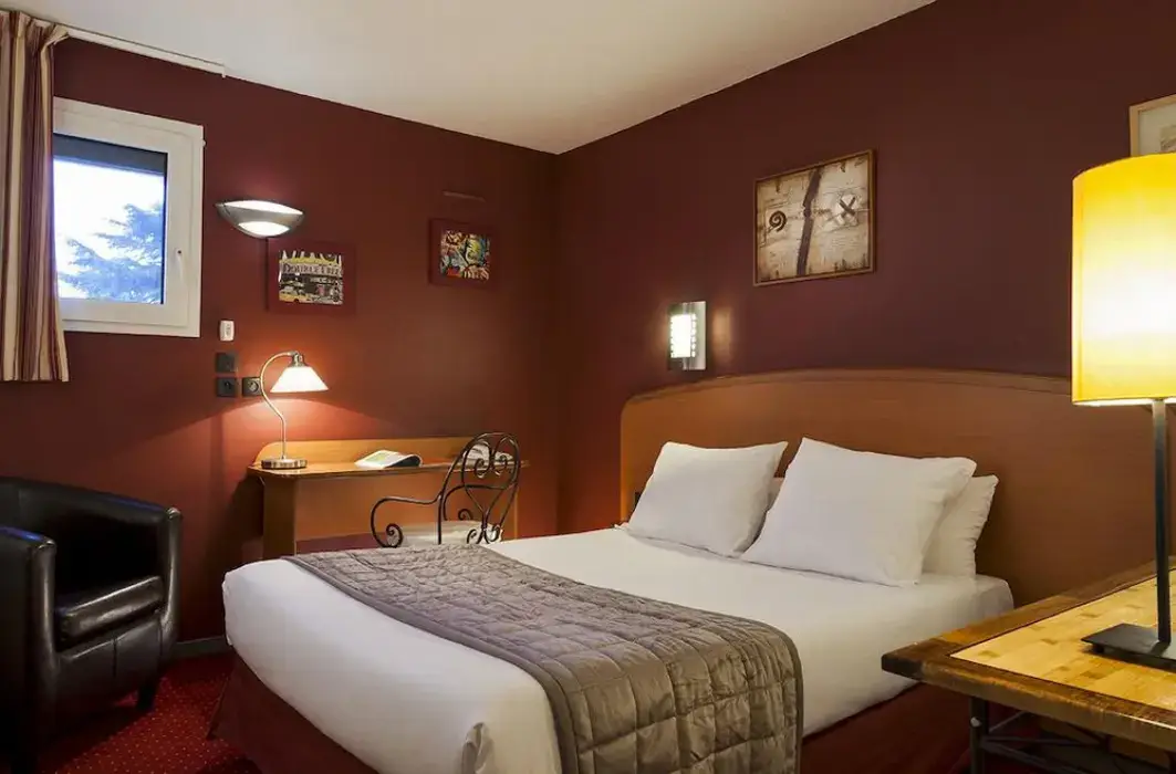 Sky Hotel Goussainville Charles de Gaulle 6