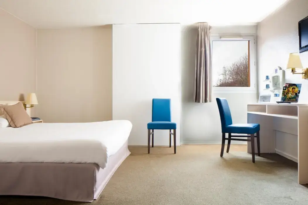 Comfort Hotel Orleans Saran 2
