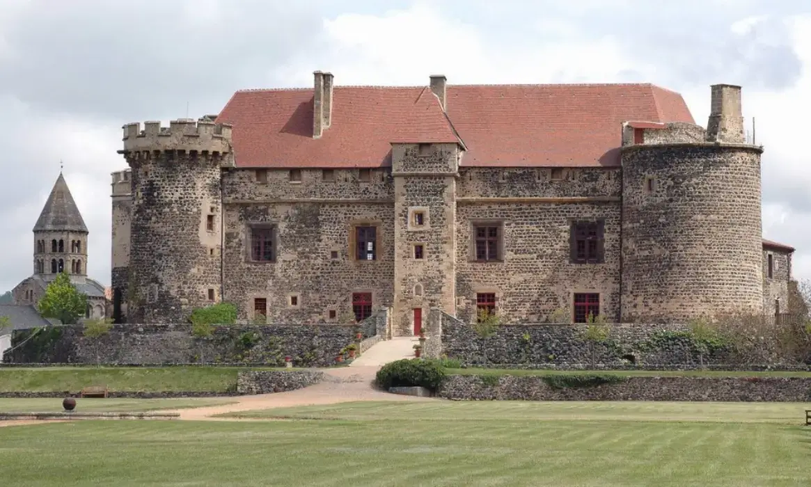 Château Royal de Saint Saturnin 3