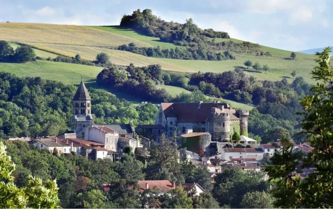 Château Royal de Saint Saturnin 8