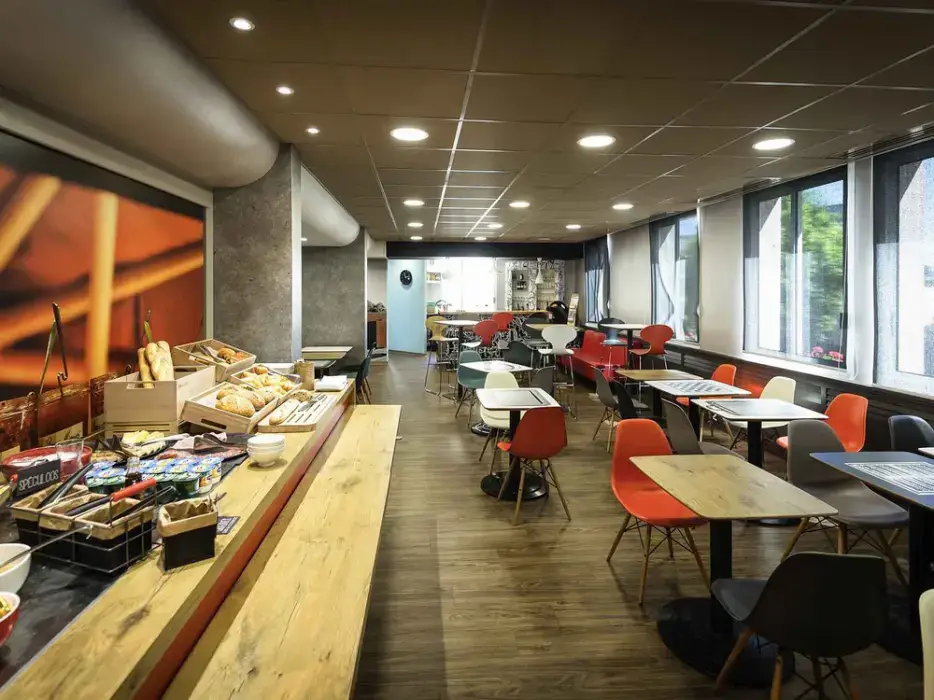 Ibis Rodez Centre 7